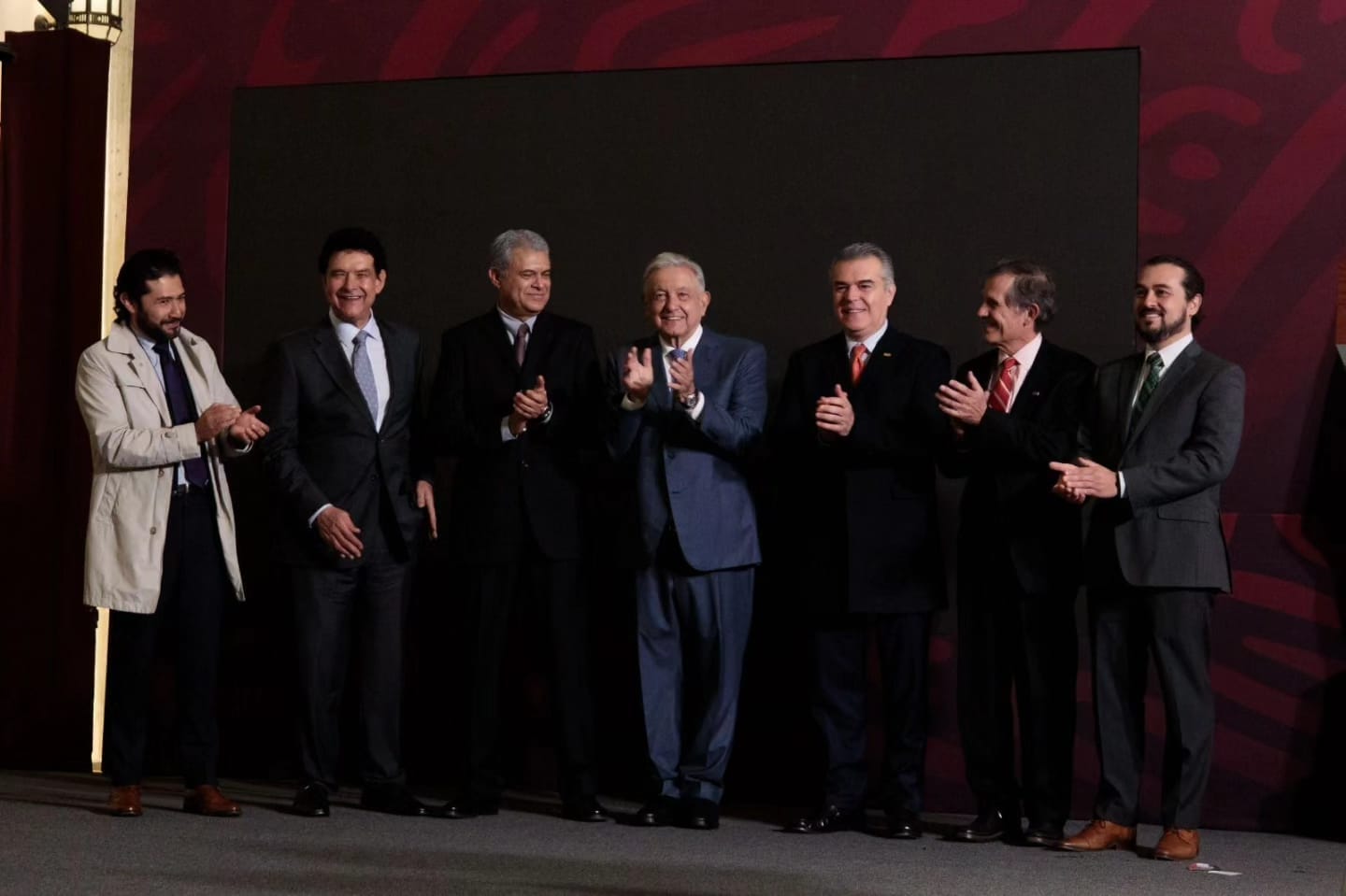 nxnoticias.com-cce-no-apoya-en-estos-momentos-reduccion-de-horas-laborales