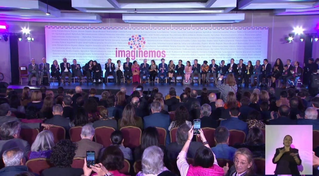 nxnoticias.com-presenta-xochitl-a-su-equipo-de-proyecto-de-gobierno