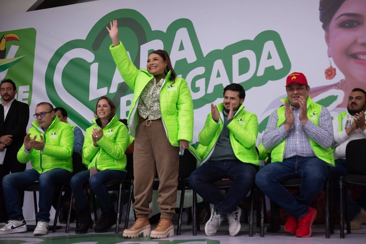 nxnoticias.com-recibe-clara-constancia-como-precandidata-unica-del-verde