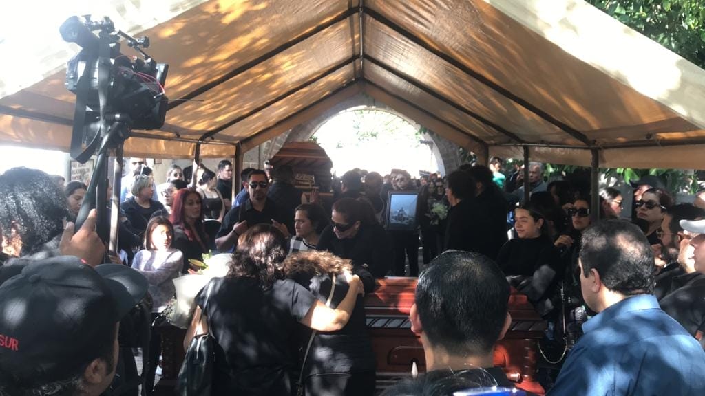 nxnoticias.com-sepultan-a-jovenes-de-salvatierra