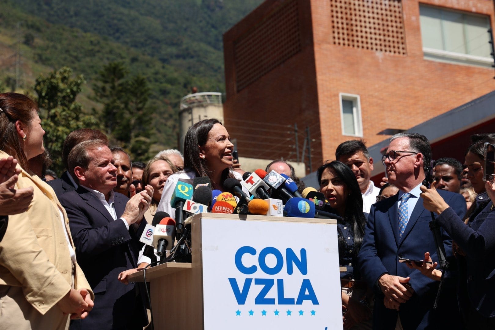 nxnoticias.com-advierte-eua-a-maduro-que-tiene-hasta-abril-para-reconocer-a-candidata-opositora