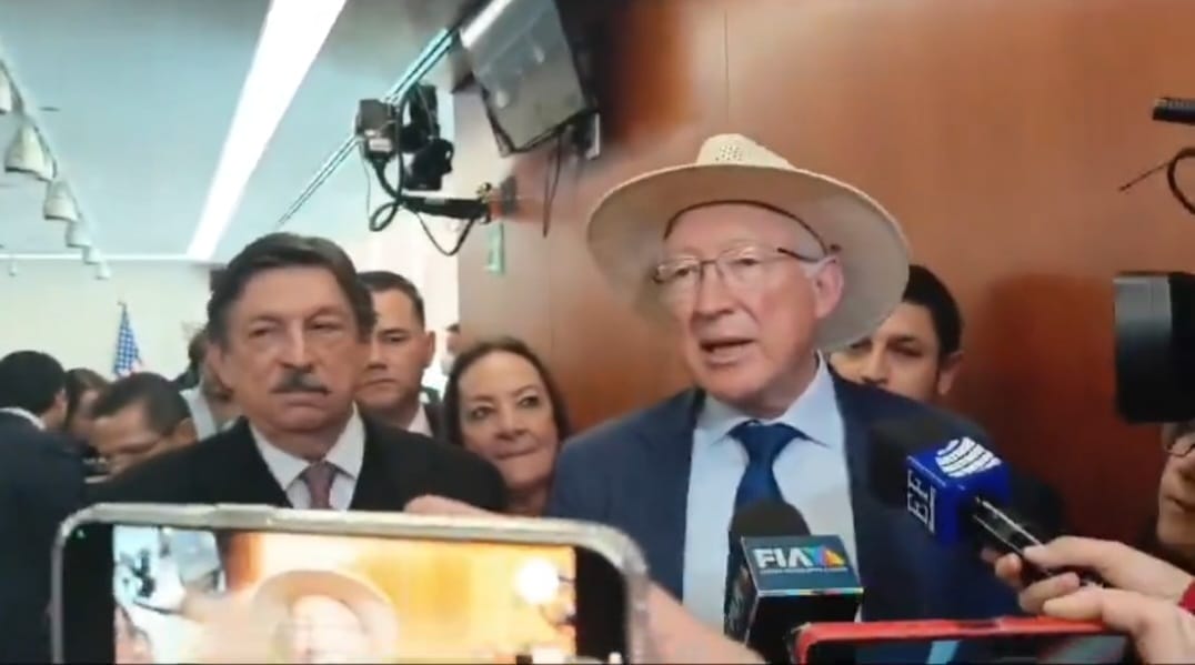 nxnoticias.com-reitera-ken-salazar-que-caso-sobre-presunto-financiamiento-ilegal-en-campana-de-amlo-es-caso-cerrado