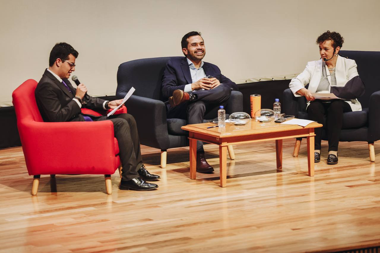 nxnoticias.com-afirma-maynez-que-xochitl-esta-desesperada