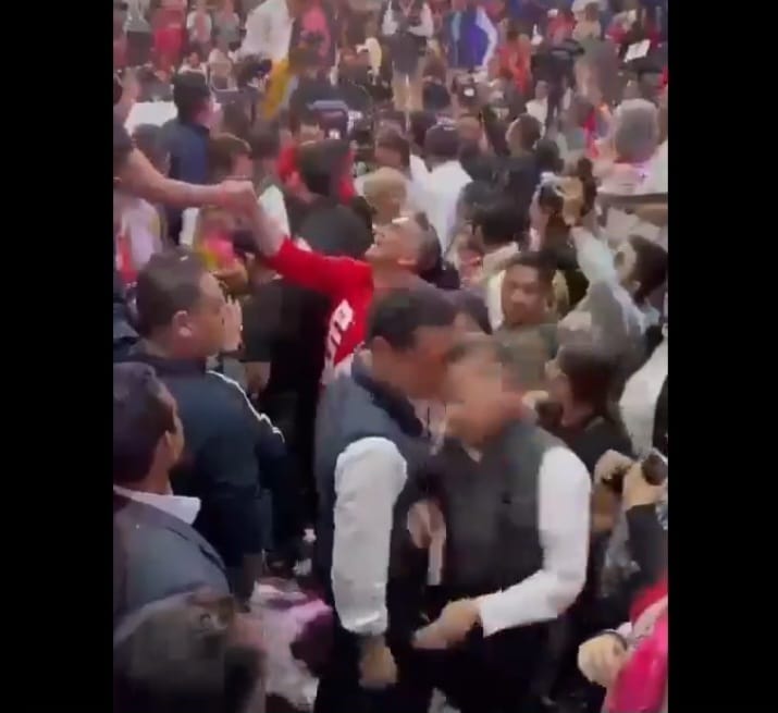 nxnoticias.com-en-la-campana-de-xochitl-las-diferencias-se-resuelven-a-cabezazos