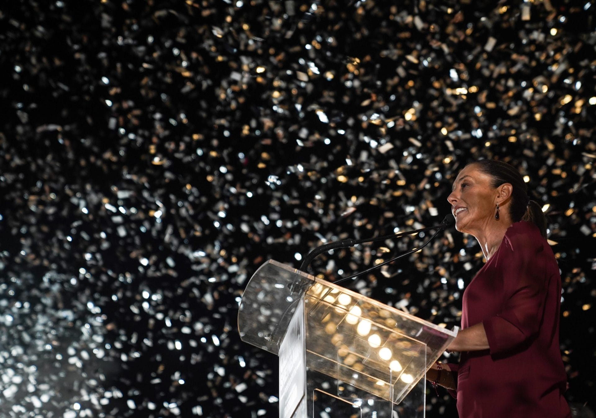 nxnoticias.com-ofrece-claudia-ser-la-presidenta-de-la-educacion-plantea-salario-digno-para-maestros