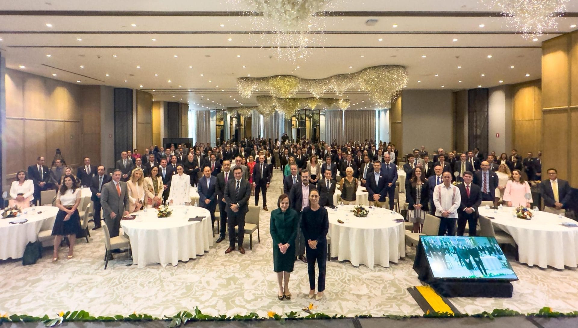 nxnoticias.com-presenta-claudia-ante-empresarios-del-council-of-americas-su-proyecto-de-nacion-prosperidad-compartida-lo-califican-de-extraordinario