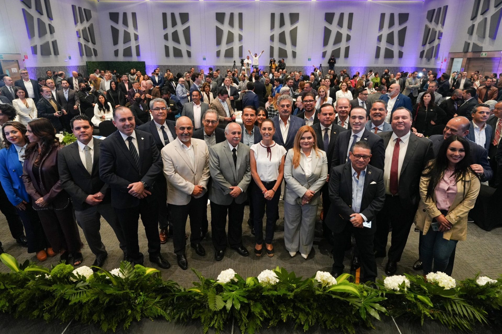 nxnoticias.com-presenta-claudia-en-tijuana-su-proyecto-de-prosperidad-compartida-ante-empresarios-anuncia-la-construccion-de-100-parques-industriales