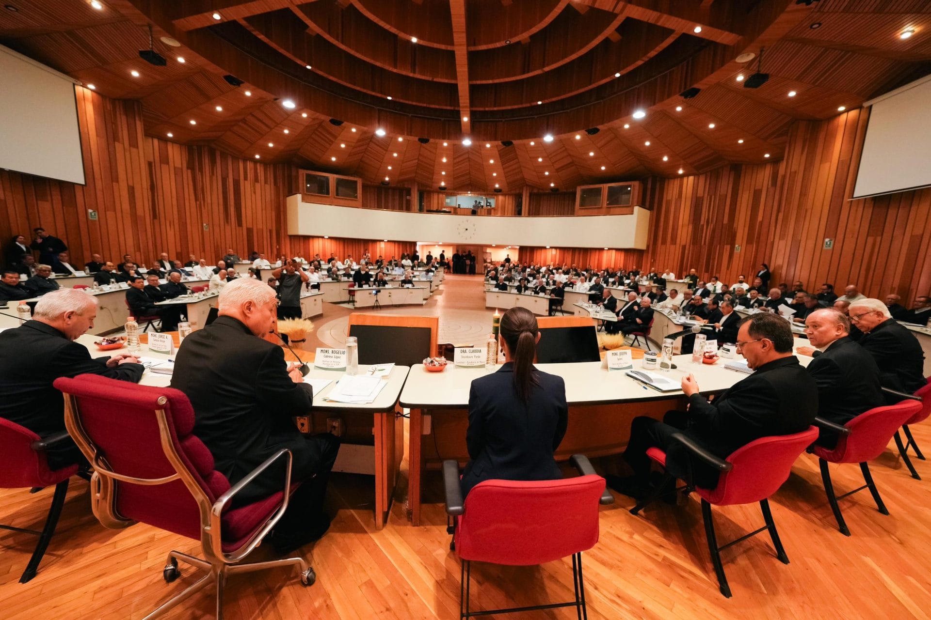 nxnoticias.com-se-reune-claudia-con-la-conferencia-del-episcopado-mexicano-destaca-la-importancia-de-que-iglesias-apoyen-con-atencion-a-causas-de-violencia