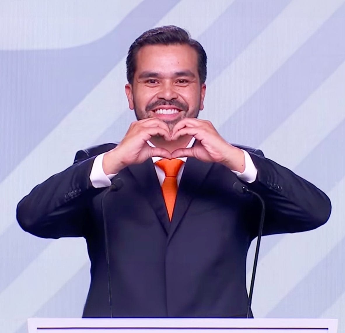 nxnoticias.com-critica-maynez-nivel-de-debate-de-claudia-y-xochitl