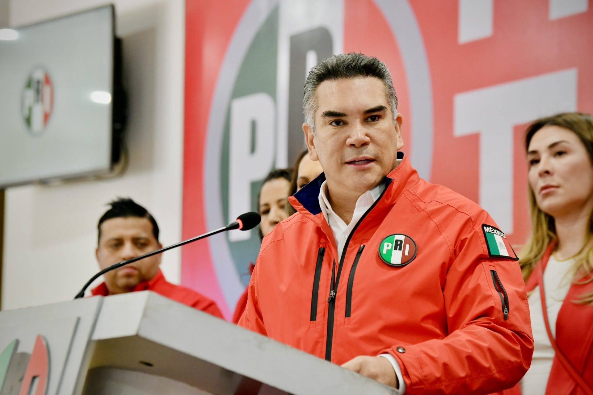 nxnoticias.com-insiste-alito-en-que-maynez-decline