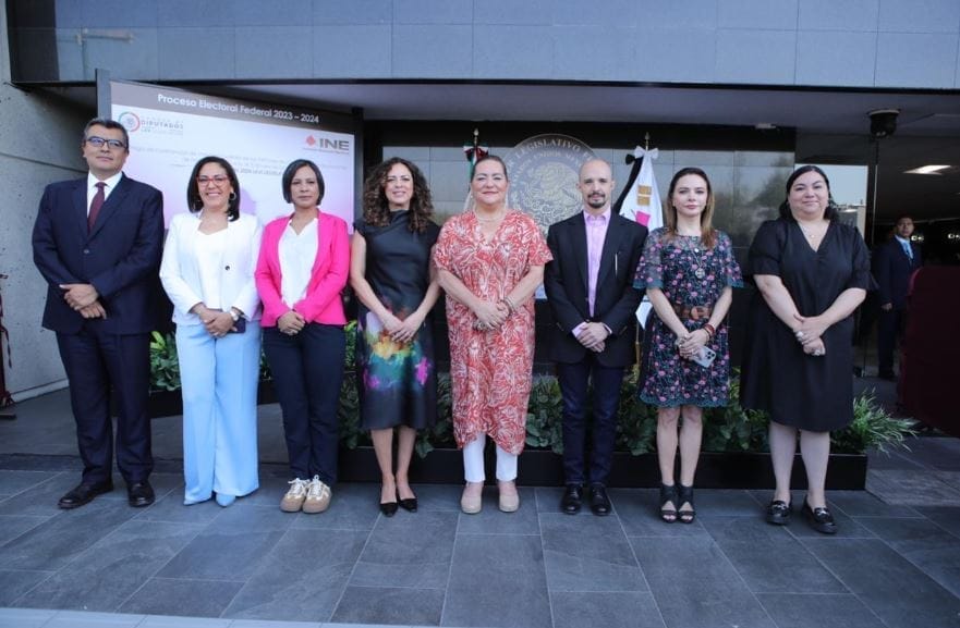 nxnoticias.com-ine-entrega-constancias-de-mayoria-a-legisladores-electos-de-la-camara-de-diputados