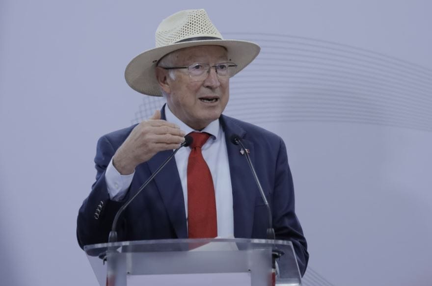 nxnoticias.com-ken-salazar-califica-como-un-equipo-muy-fuerte-la-primera-parte-del-gabinete-de-sheinbaum