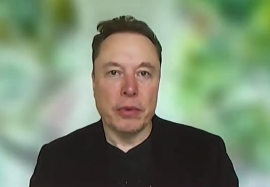 nxnoticias.com-musk-amenaza-con-prohibir-los-dispositivos-de-apple-con-inteligencia-artificial