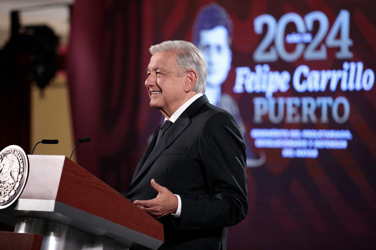 nxnoticias.com-amlo-celebra-llegada-de-cardenas-batel-a-equipo-de-sheinbaum