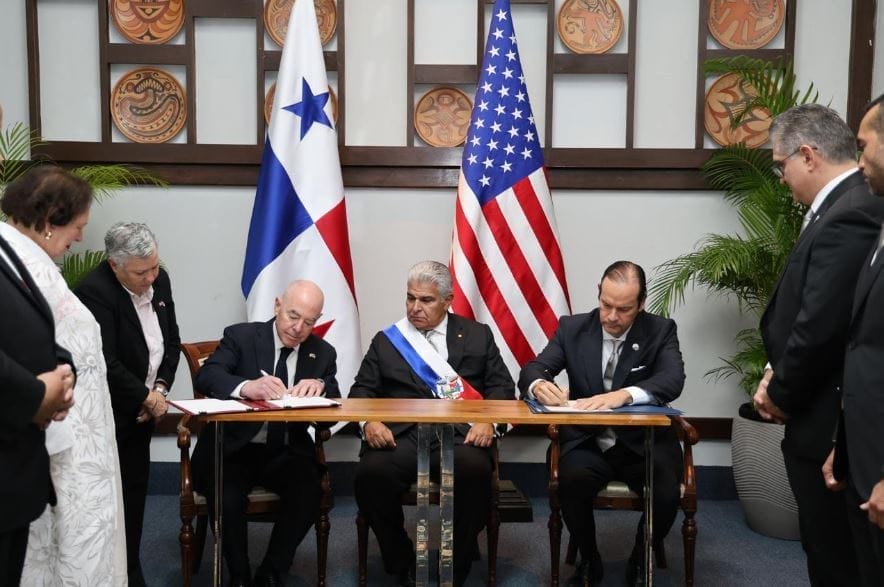 nxnoticias.com-estados-unidos-y-panama-firman-acuerdo-para-repatriar-a-migrantes-irregulares