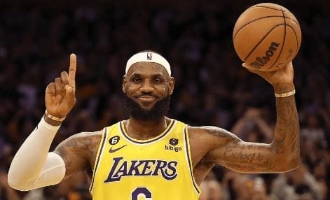 nxnoticias.com-lebron-renovara-con-los-lakers-a-la-espera-de-compartir-cancha-con-su-hijo