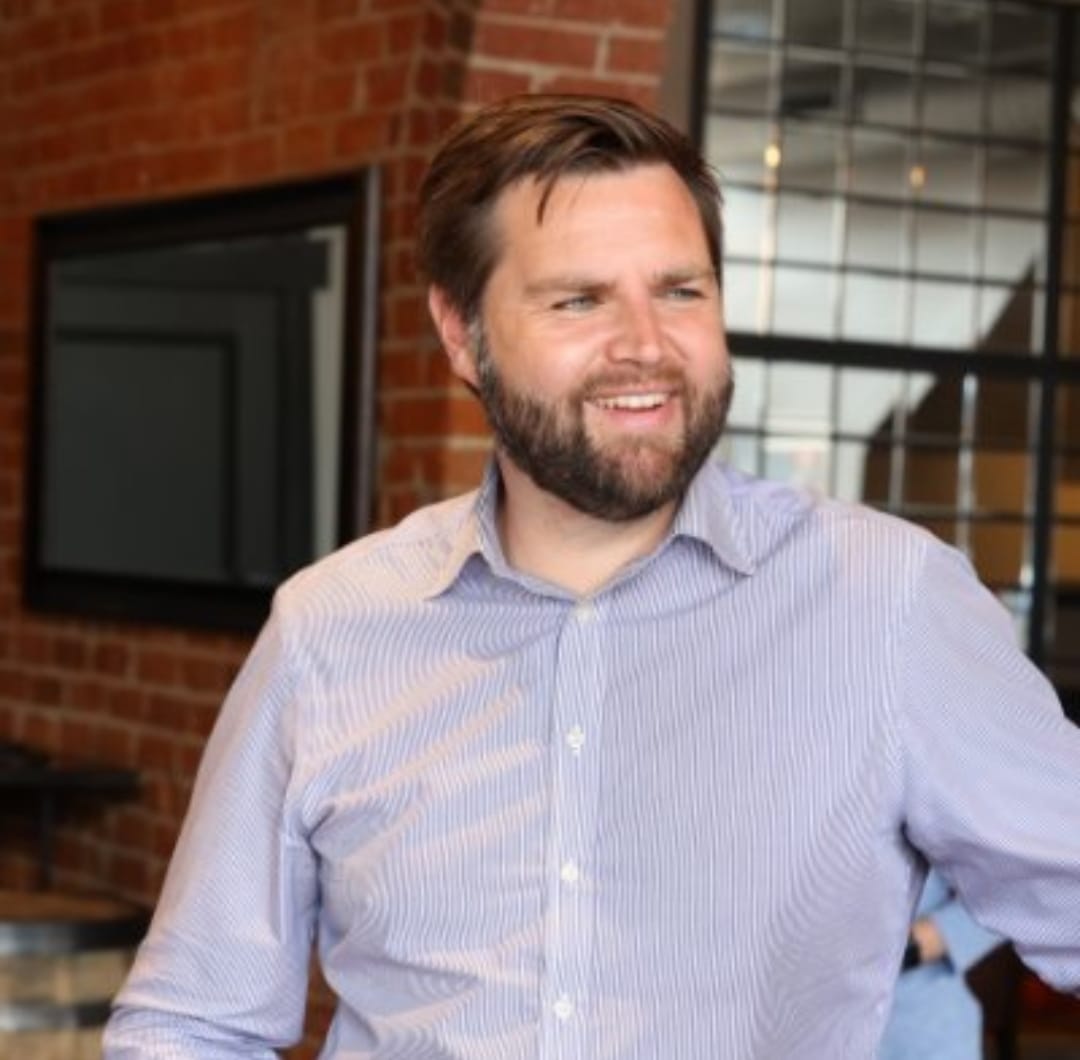 nxnoticias.com-trump-anuncia-que-su-companero-de-formula-sera-el-senador-j-d-vance