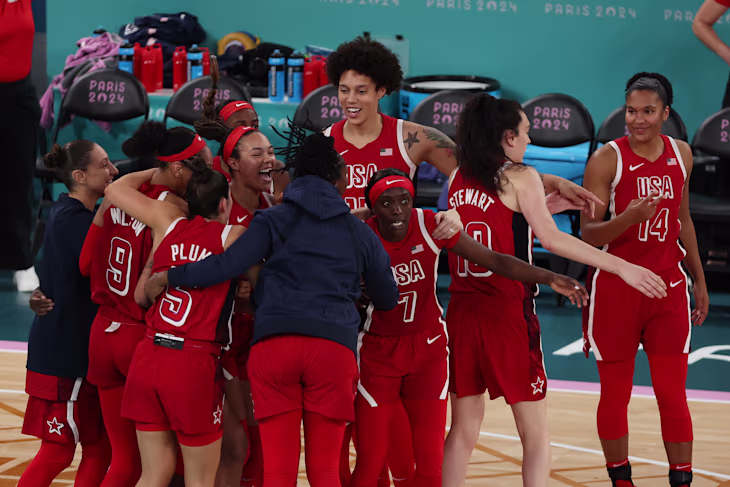 nxnoticias.com-el-equipo-de-baloncesto-femenil-de-los-estados-unidos-revalida-su-dominio-en-una-final-de-leyenda