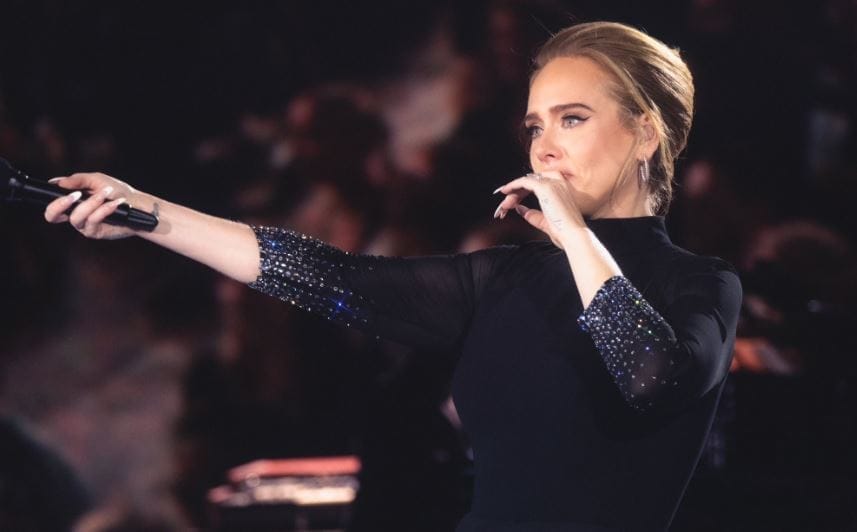 nxnoticias.com-adele-anuncia-su-retiro-temporal-de-los-escenarios
