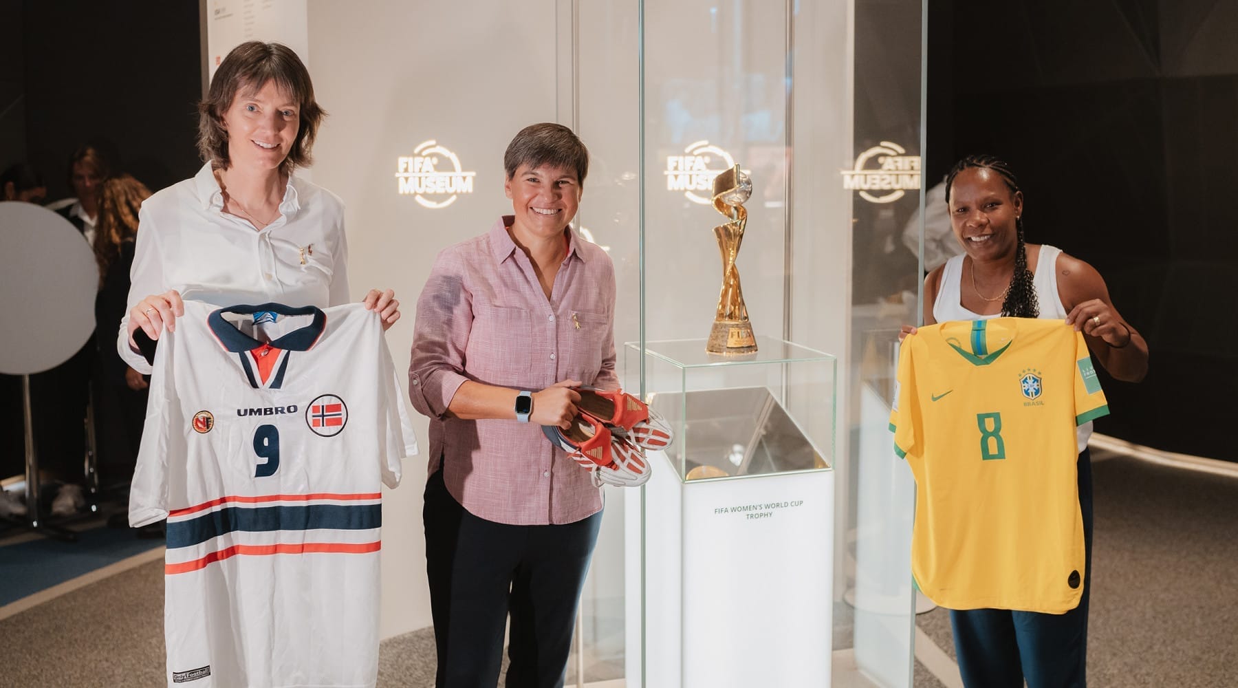 nxnoticias.com-la-magia-del-futbol-femenino-en-el-museo-de-la-fifa