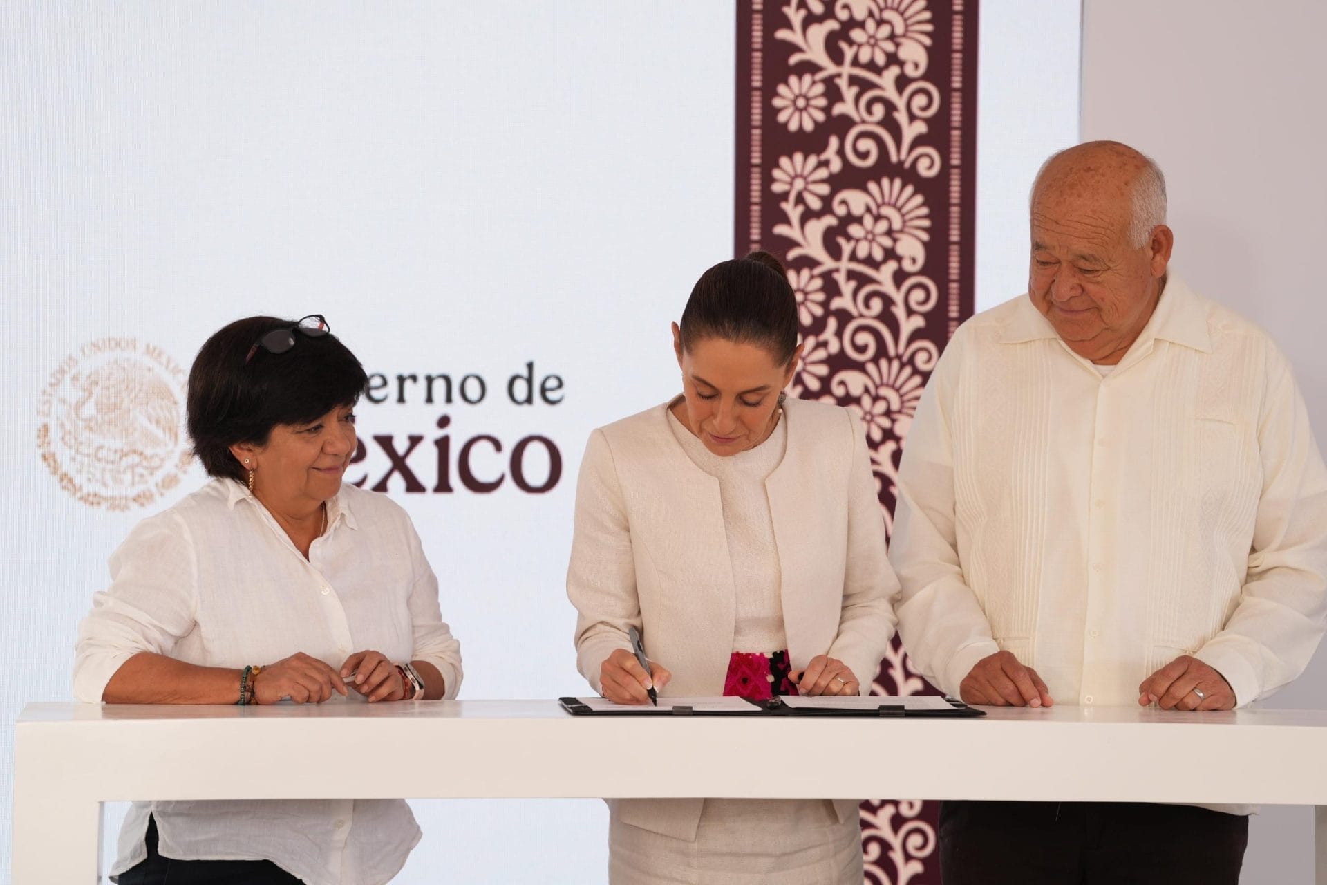 nxnoticias.com-arranca-el-programa-de-vivienda-en-baja-california-sur-se-construiran-37-mil-500-casas