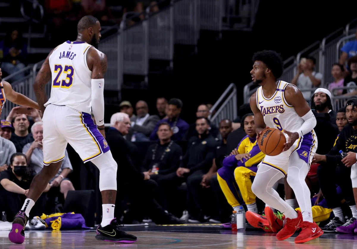 nxnoticias.com-de-rey-a-principe-lebron-y-bronny-james-juntos-en-la-nba