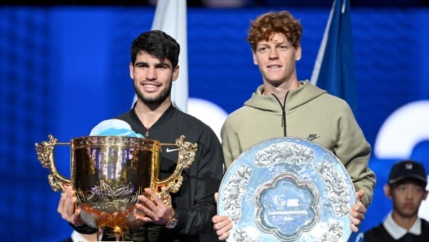 nxnoticias.com-la-gran-amistad-despega-alcaraz-y-sinner-comparten-vuelo-a-shanghai