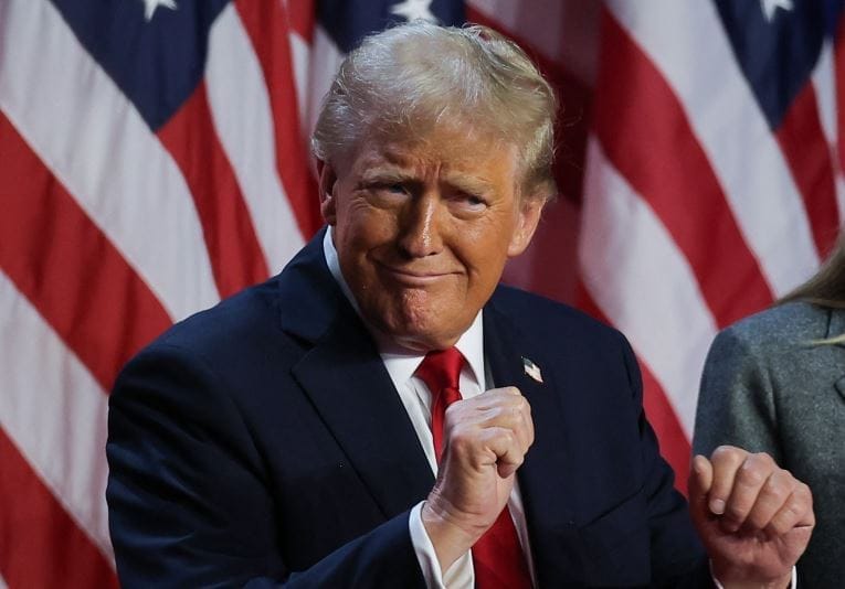 nxnoticias.com-advierte-trump-que-mexico-y-canada-pagaran-25-de-aranceles-por-migrantes