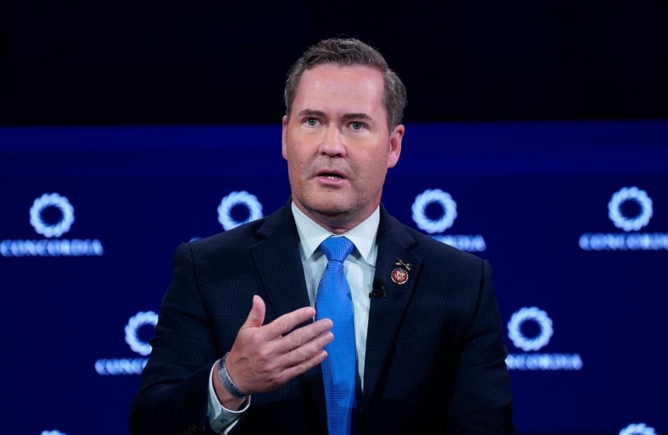 nxnoticias.com-confirma-a-trump-a-mike-waltz-como-su-asesor-de-seguridad-nacional