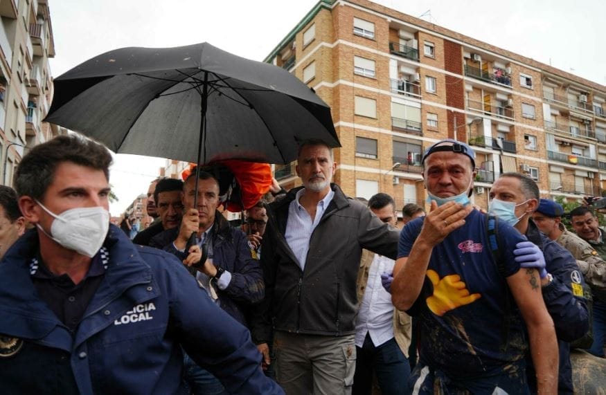 nxnoticias.com-reclaman-a-los-reyes-de-espana-la-lenta-respuesta-ante-la-emergencia-en-valencia