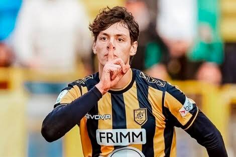 nxnoticias.com-gol-y-polemica-el-bisnieto-de-mussolini-celebra-en-la-serie-b-de-italia