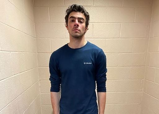 nxnoticias.com-juez-ordeno-que-luigi-mangione-debe-permanecer-bajo-custodia-sin-posibilidad-de-fianza