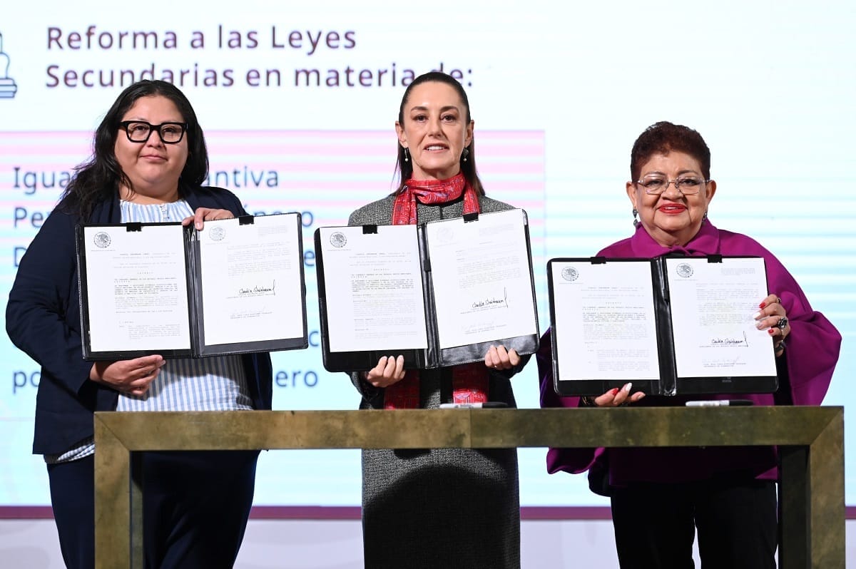 nxnoticias.com-presidenta-firma-decreto-para-leyes-que-establecen-y-protegen-los-derechos-de-las-mujeres