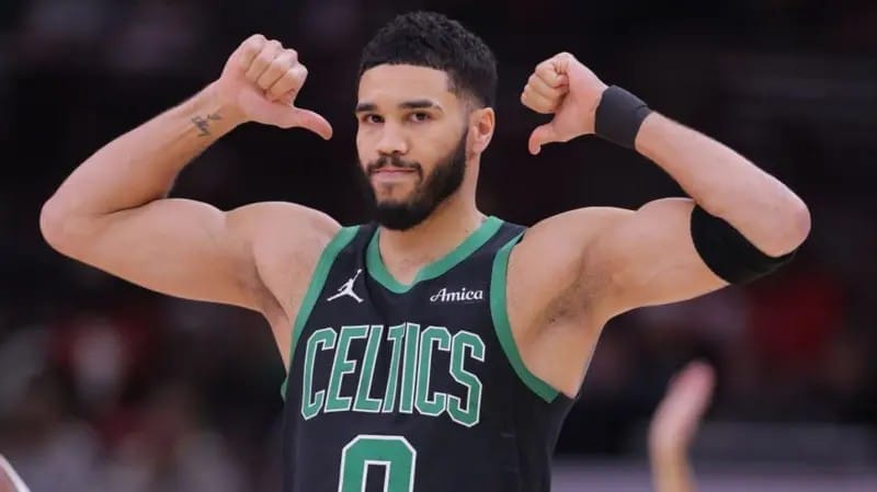 nxnoticias.com-tatum-lidera-a-los-celtics-en-la-temporada-con-un-triple-doble-galactico
