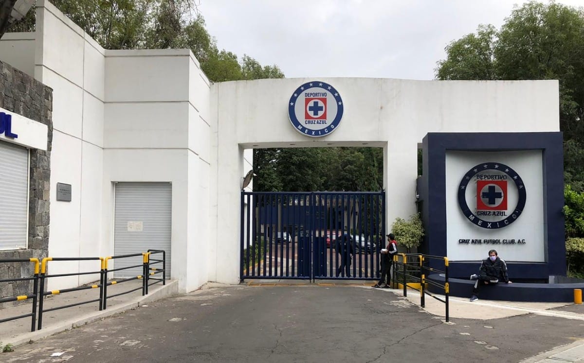 nxnoticias.com-cruz-azul-busca-dt-tras-la-salida-de-anselmi-quien-tomara-el-mando