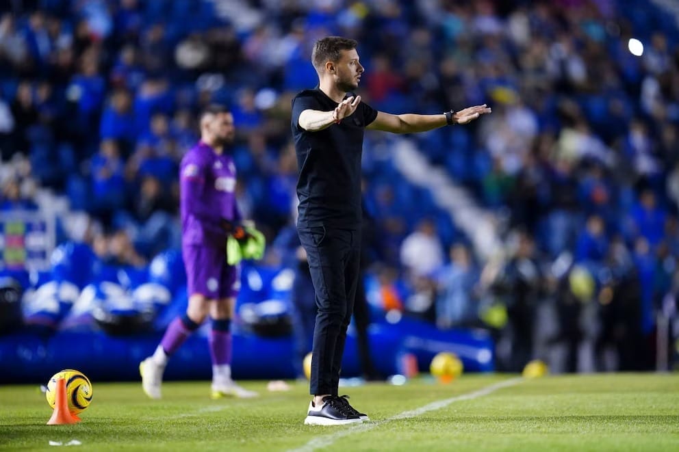 nxnoticias.com-martin-anselmi-dejaria-cruz-azul-para-dirigir-al-fc-porto