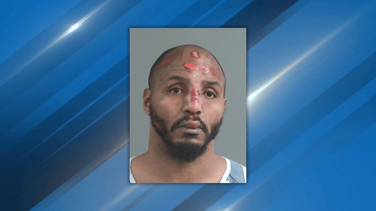 nxnoticias.com-robert-quinn-exestrella-de-la-nfl-arrestado-por-accidente-automovilistico