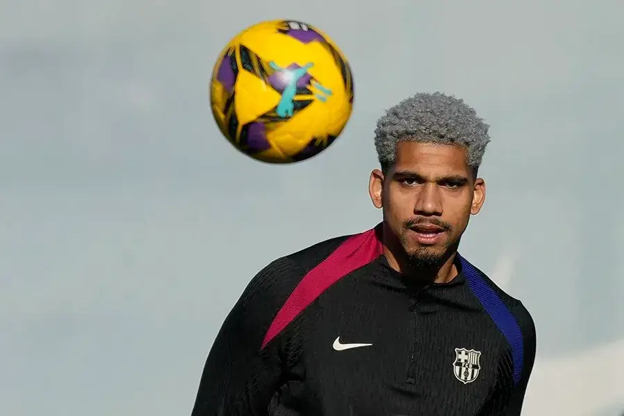 nxnoticias.com-ronald-araujo-renueva-con-el-fc-barcelona-hasta-2031