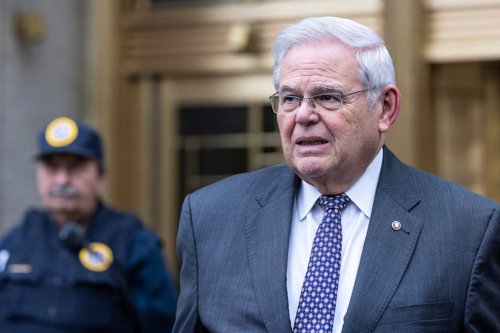 nxnoticias.com-senador-estadounidense-bob-menendez-es-condenado-a-11-anos-de-carcel