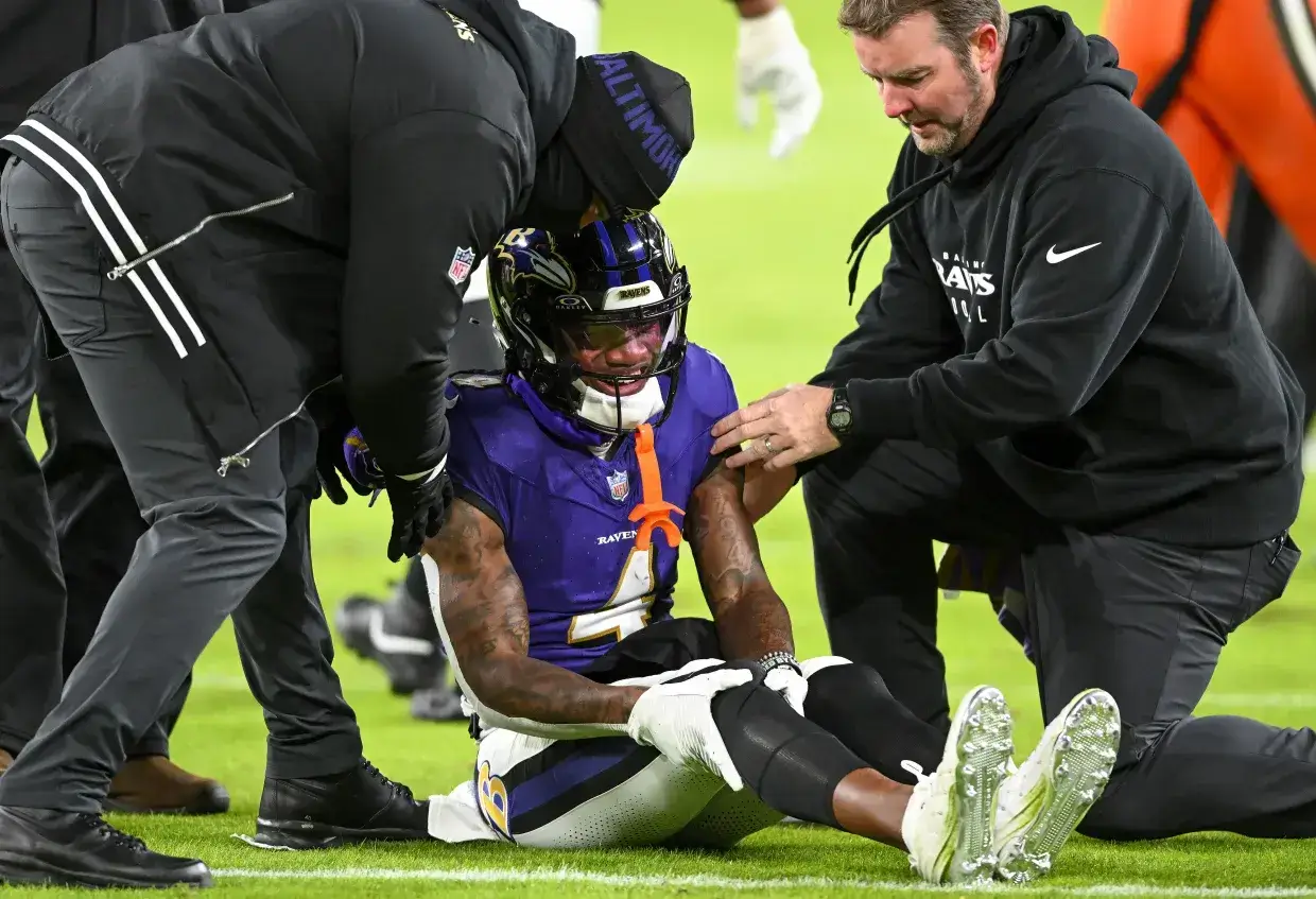 nxnoticias.com-zay-flowers-receptor-de-los-ravens-fuera-del-juego-de-comodines-contra-los-steelers