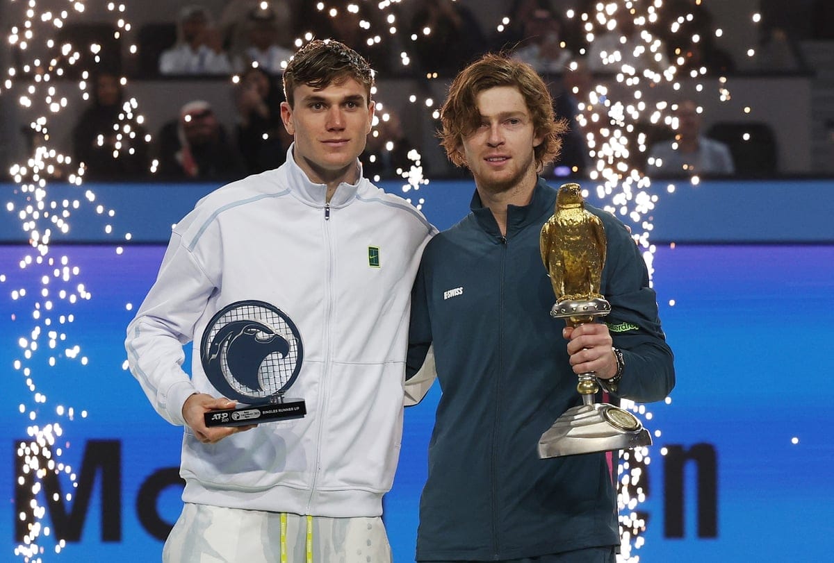 nxnoticias.com-andrey-rublev-domina-a-jack-draper-y-conquista-nuevamente-el-atp-de-doha