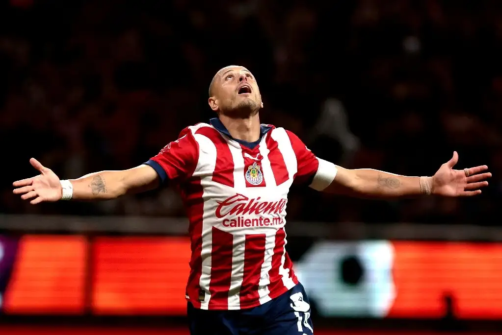 nxnoticias.com-chicharito-vuelve-al-gol-con-chivas-tras-10-meses-de-espera