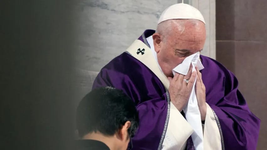 nxnoticias.com-ingresan-al-papa-francisco-en-hospital-por-bronquitis