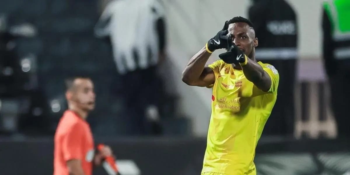 nxnoticias.com-julian-quinones-el-goleador-mexicano-que-desafia-a-cristiano-y-benzema