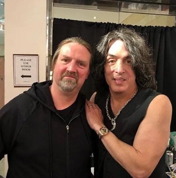 nxnoticias.com-muere-en-accidente-guitarrista-de-kiss