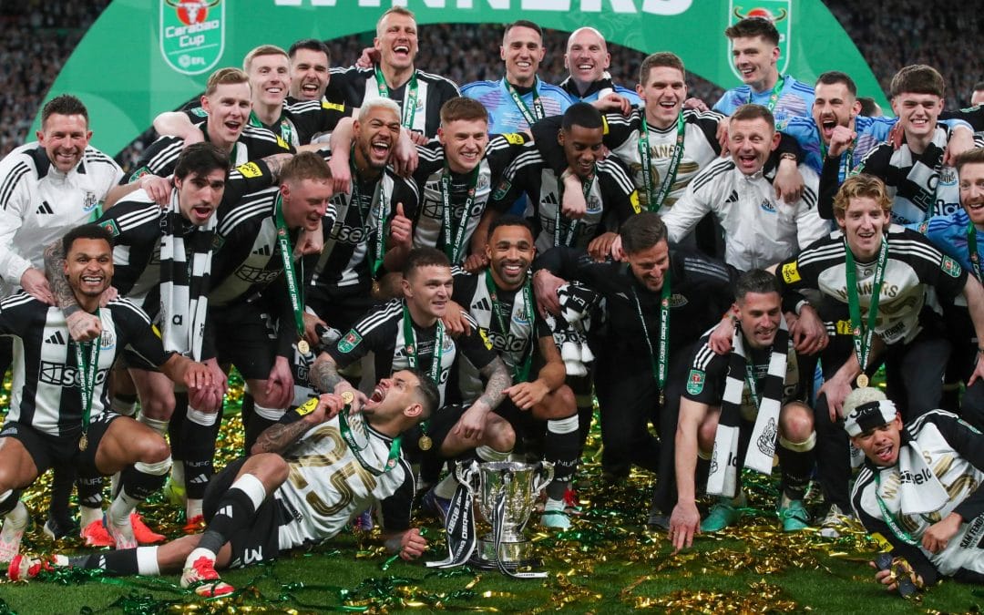 nxnoticias.com-70-anos-de-espera-terminaron-newcastle-conquista-la-carabao-cup
