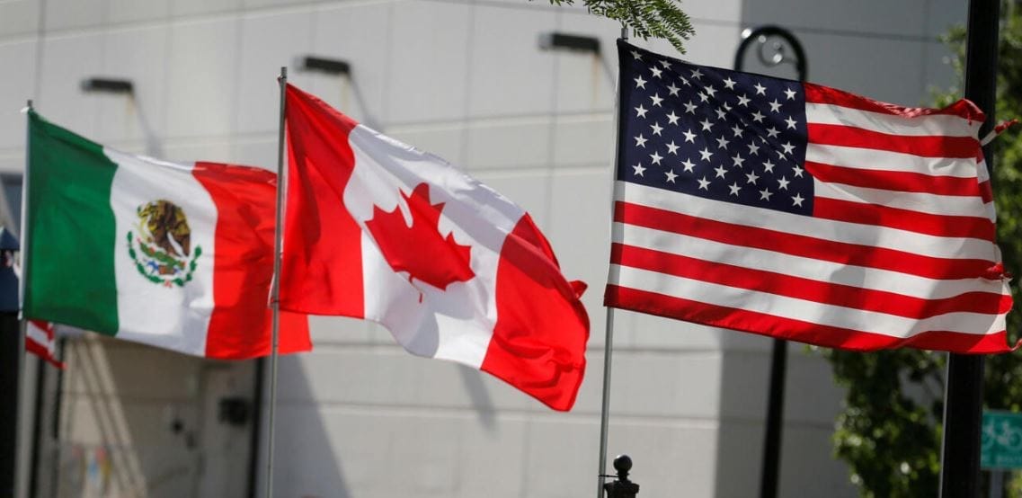 nxnoticias.com-afirma-trump-que-dio-un-pequeno-respiro-a-canada-y-mexico