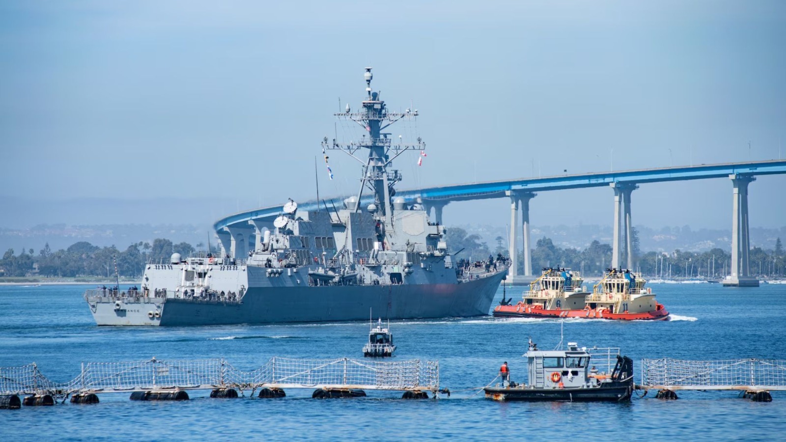 nxnoticias.com-eu-despliega-el-buque-destructor-uss-spruance-en-la-frontera-sur