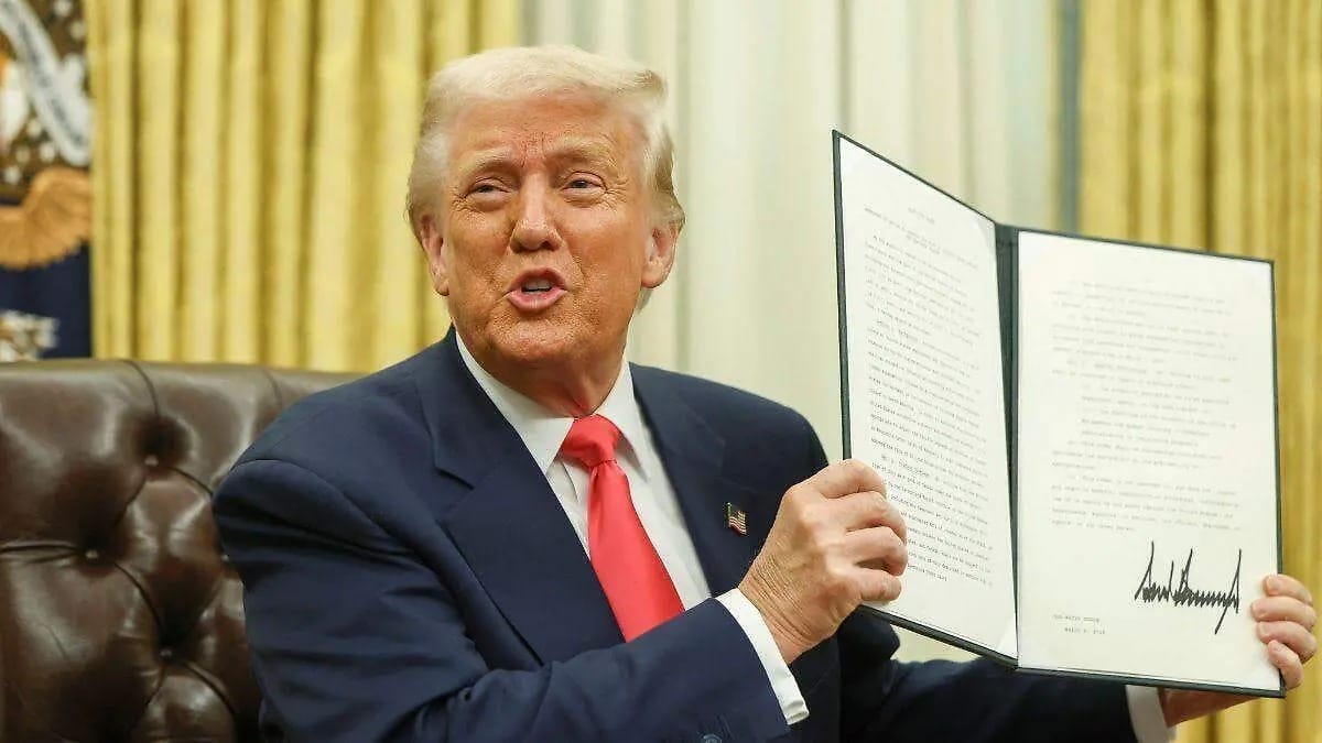 nxnoticias.com-firma-trump-orden-ejecutiva-que-aplaza-aranceles-para-mexico-y-canada