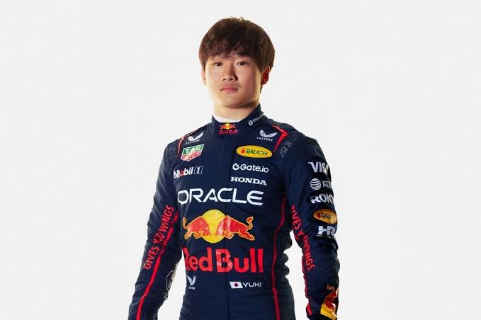 nxnoticias.com-red-bull-lo-hace-oficial-yuki-tsunoda-reemplaza-a-liam-lawson